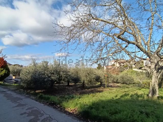 Terreno in vendita a Marcianese, Lanciano