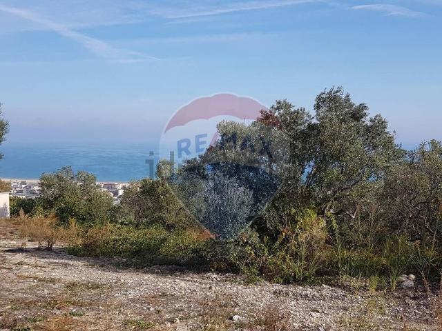 Terreno in vendita a Montevecchio, Vasto