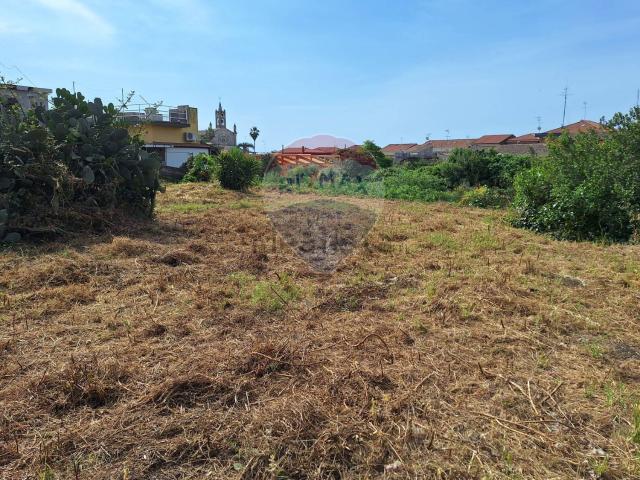 Terreno in vendita a Acireale, Sicilia