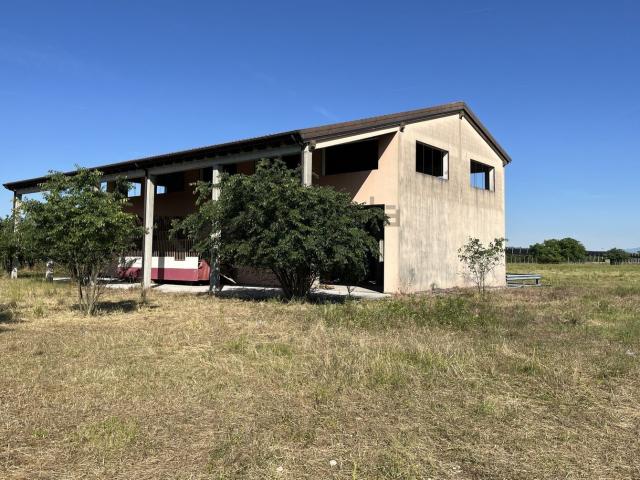 Terreno in vendita a Sud-Ovest, Brenzone