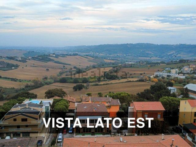 Terreno in vendita a Montegranaro, Fermo