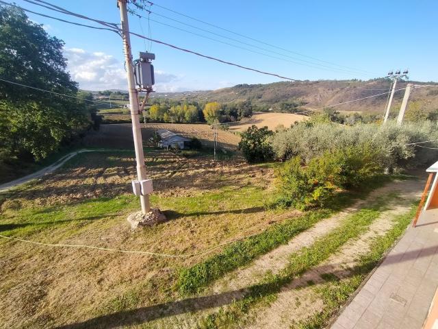 Terreno in vendita a Loreto Aprutino, Abruzzo