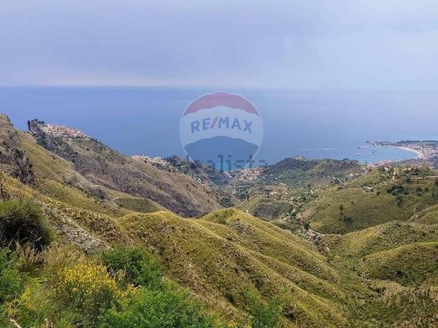 Terreno in vendita a Castelmola, Sicilia