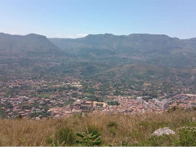 Terreno in vendita a Aquino, Monreale