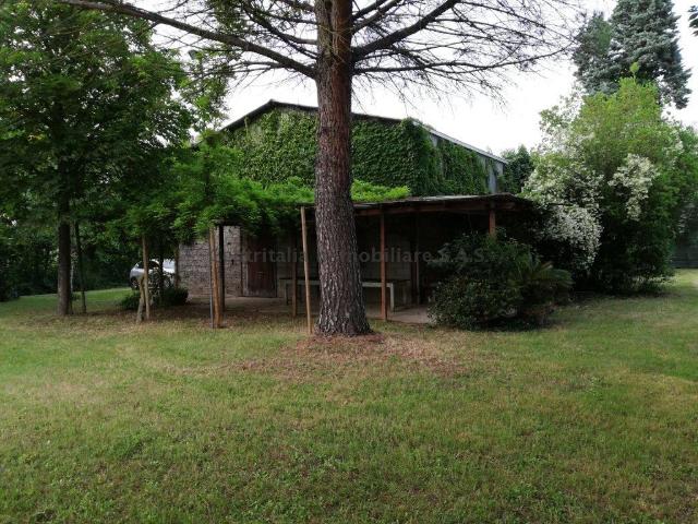 Terreno in vendita a Villa Fastiggi, Marche