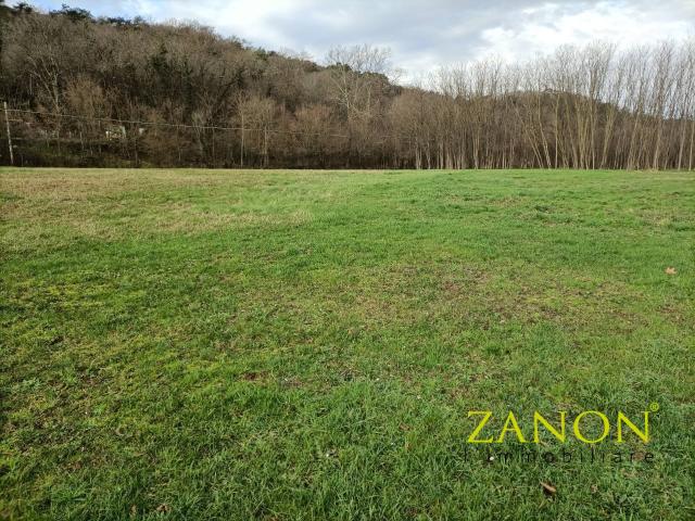 Terreno in vendita a Savogna D'isonzo, Friuli-Venezia Giulia