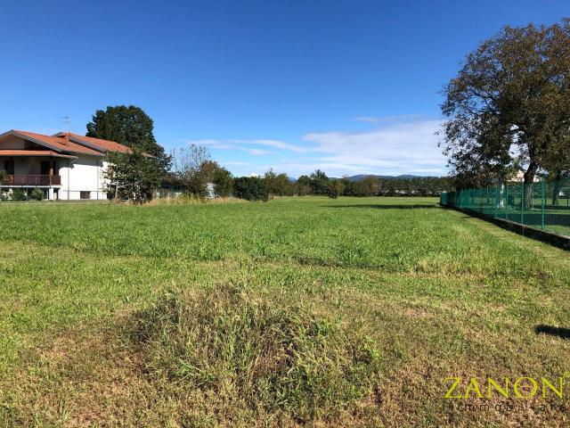 Terreno in vendita a Savogna D'isonzo, Friuli-Venezia Giulia