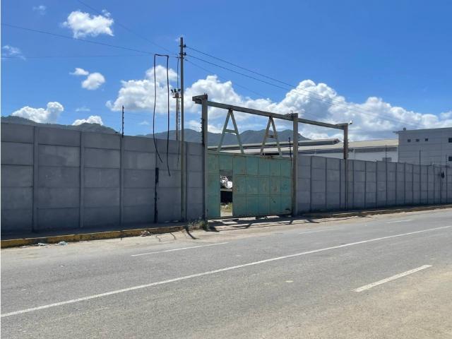 Terreno en venta en Guatire, Miranda
