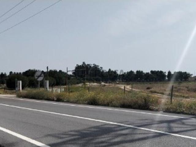 Terreno venda em Almeirim, Santarém