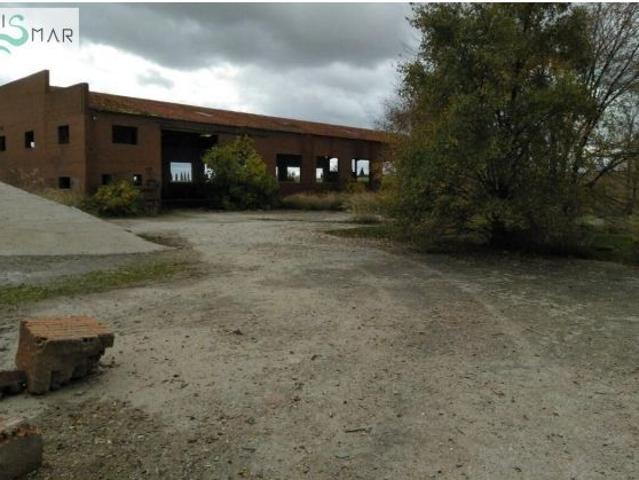 Local Comercial en venta en Ugena, Castilla-La Mancha