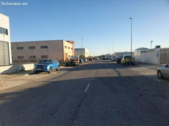 Local Comercial en venta en Salteras, Parque Empresarial Los Llanos