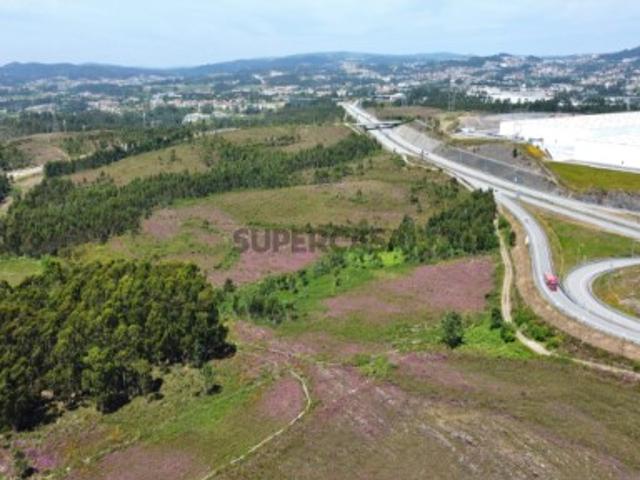 Terreno venda em Valongo, Porto