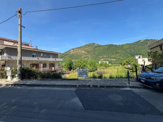 Terreno in vendita a Siano, Campania