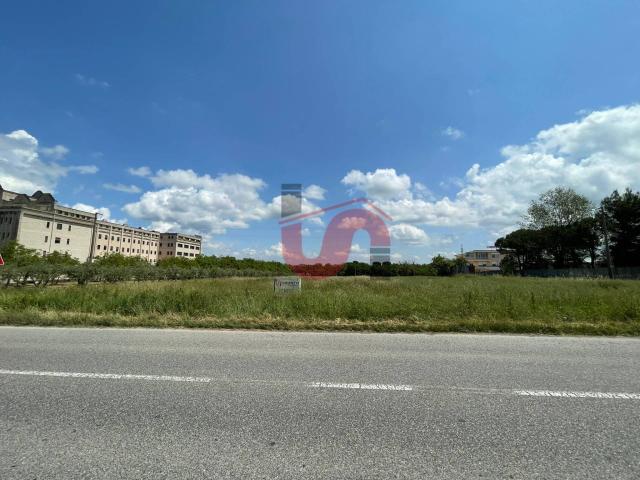 Terreno in vendita a Benevento, Campania