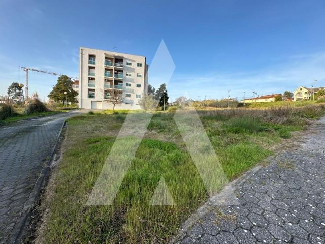 Terreno venda em Oliveira Do Bairro, Aveiro