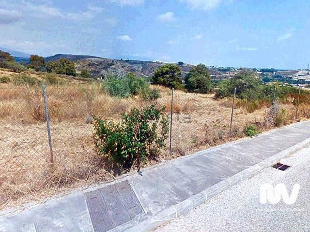 Terreno en venta en La Resina, Estepona
