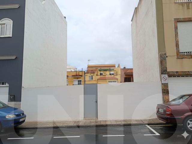 Terreno en venta en Santa Cruz De Tenerife, Canarias