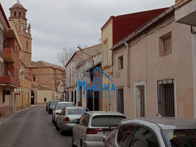 Terreno en venta en La Gineta, Castilla-La Mancha