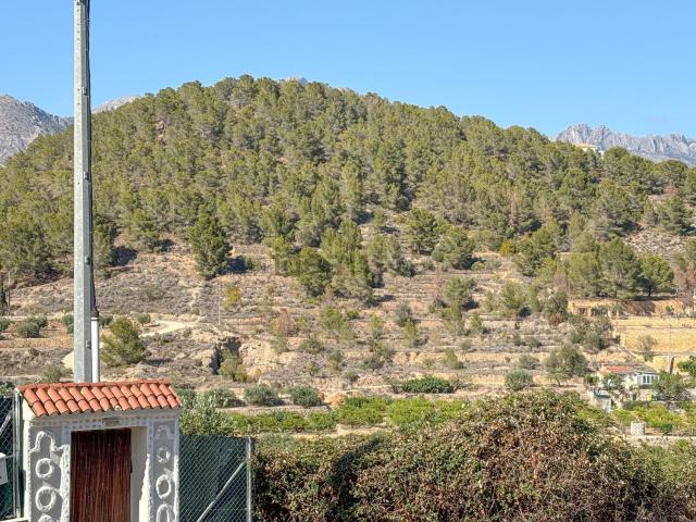 Terreno en venta en la Marina Baixa, Valencia