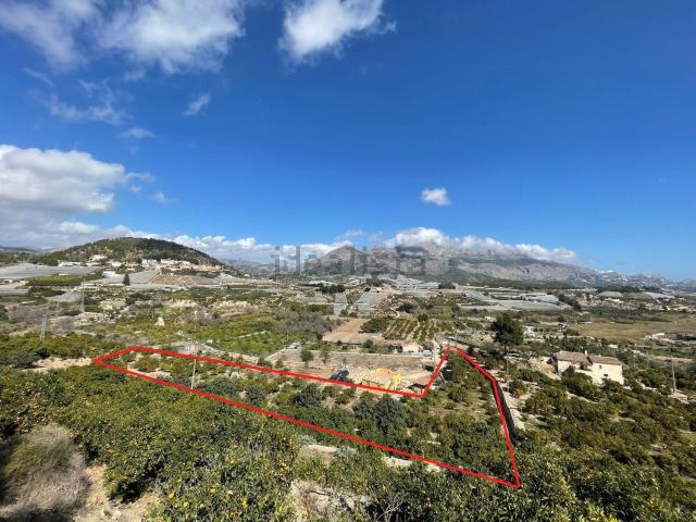 Terreno en venta en la Marina Baixa, Valencia