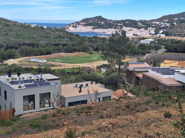 Terreno en venta en Alt Empordà, Catalunya