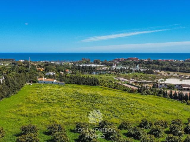 Terreno en alquiler en Las Lomas, Costa del Sol Occidental