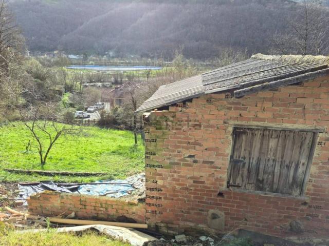Terreno en venta en Barredos, Laviana