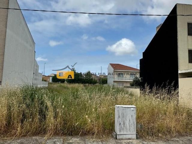 Terreno venda em Gondivai, Porto