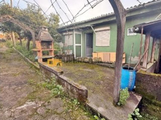 Casa venda em Gondivai, Porto