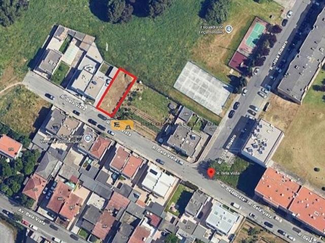 Terreno venda em Gondivai, Porto