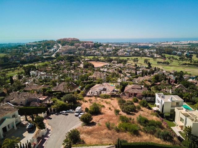 Terreno en venta en Nueva Andalucía, Costa del Sol Occidental