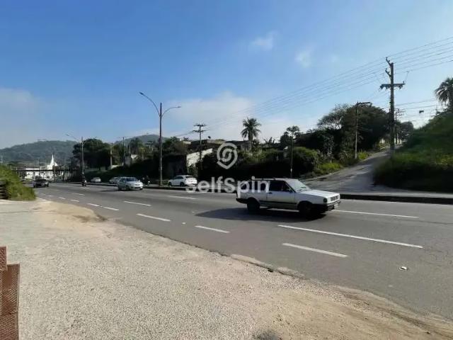 Terreno aluguel em Região Geográfica Imediata do Rio de Janeiro, Região Metropolitana do Rio de Janeiro