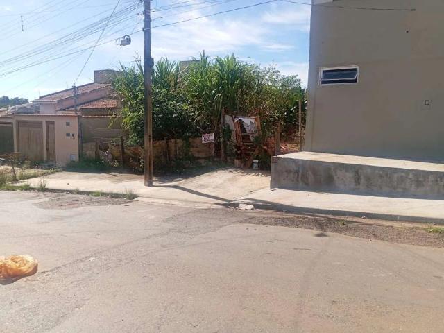 Terreno venda em Conj Residencial Santa Fé, Aparecida de Goiânia