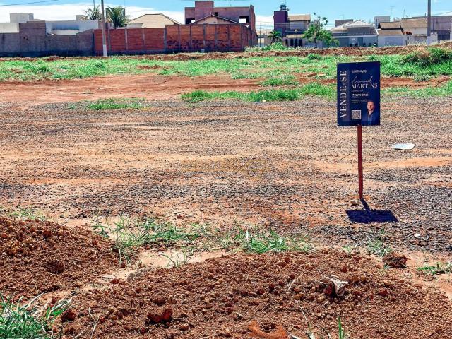 Terreno venda em Centro, Araguari