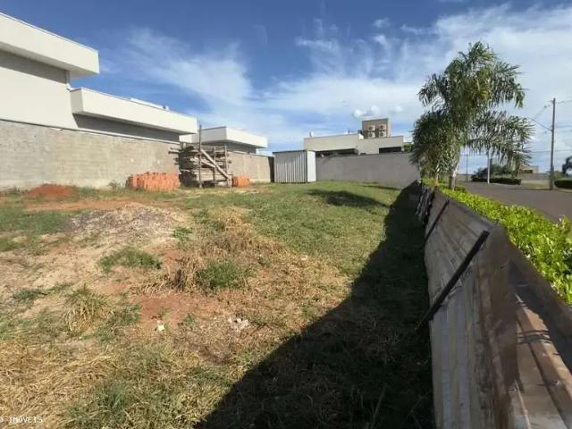 Terreno venda em Residencial Volpi, Araraquara