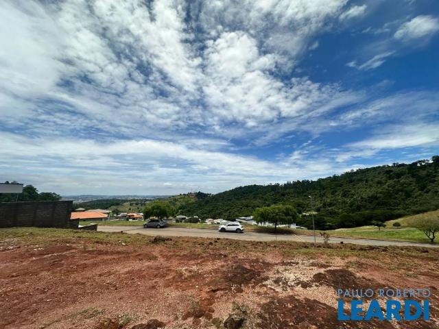 Terreno venda em Atibaia
