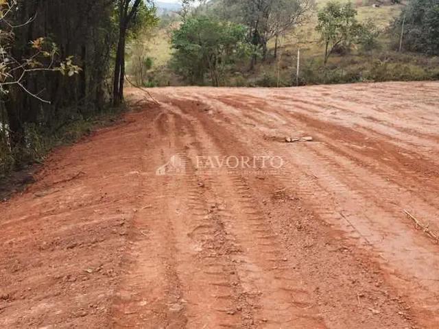Terreno venda em Bom Jesus dos Perdões