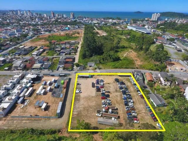 Terreno venda em Região Geográfica Imediata de Itajaí, Piçarras