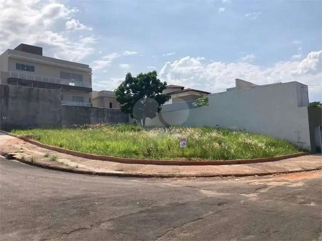 Terreno venda em Região Imediata de Bauru, Bauru
