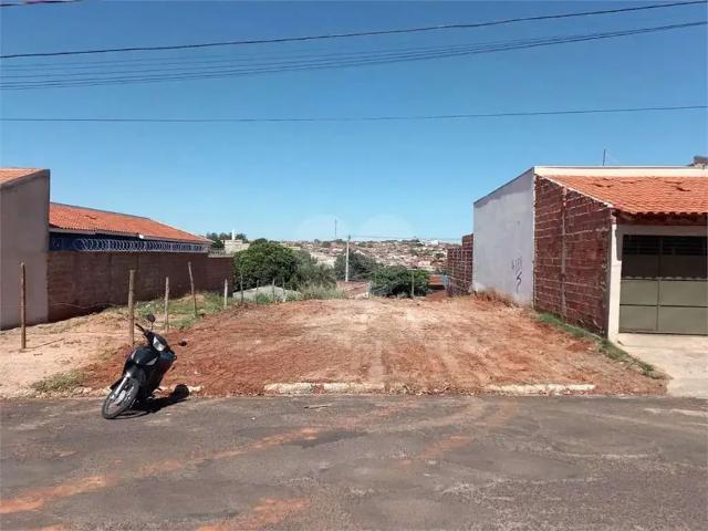 Terreno venda em Região Imediata de Bauru, Bauru