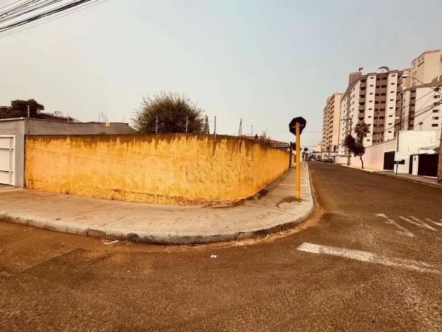 Terreno venda em Região Imediata de Botucatu, Botucatu