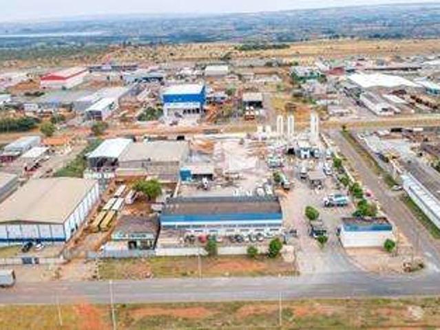 Terreno venda em Setor de Indústria, Ceilândia