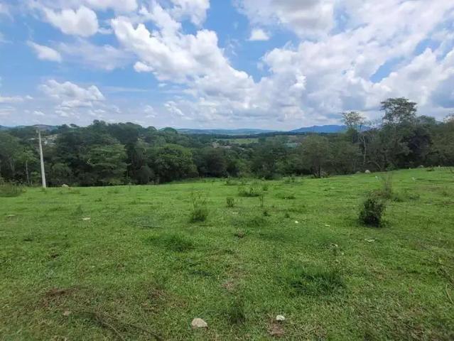 Terreno venda em Córrego Fundo, Região Geográfica Intermediária de Divinópolis