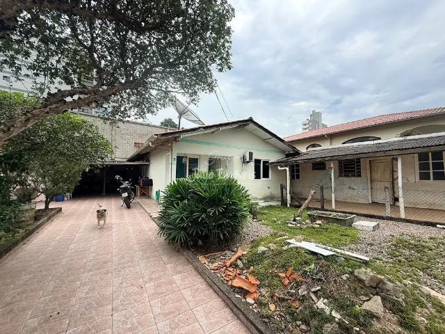Terreno venda em Região Geográfica Imediata de Brusque, Brusque