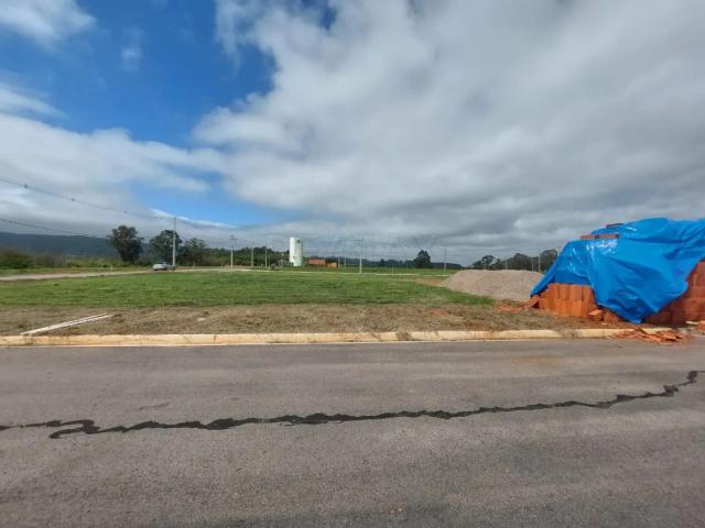 Terreno venda em Condomínio Montanhas de Cabreúva, Cabreúva