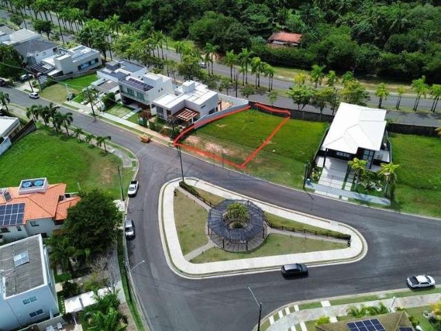 Terreno venda em Região Geográfica Imediata de Salvador, Região Metropolitana de Salvador
