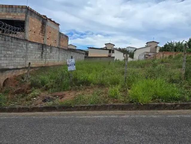 Terreno venda em Conselheiro Lafaiete, Região Geográfica Intermediária de Juiz de Fora