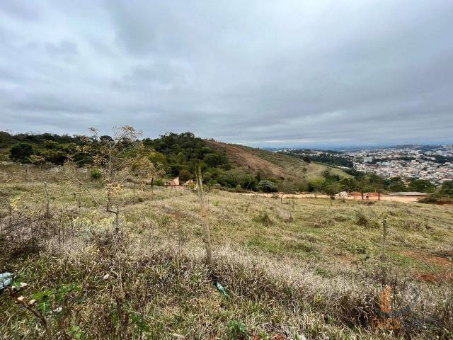 Terreno venda em Conselheiro Lafaiete, Região Geográfica Intermediária de Juiz de Fora
