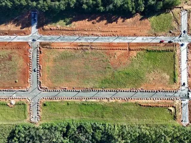 Terreno venda em Região Geográfica Imediata de Criciúma, Criciúma