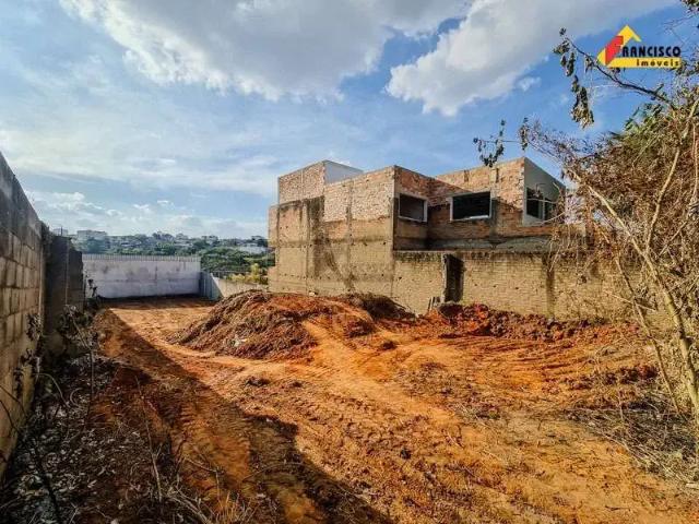 Terreno venda em Região Geográfica Imediata de Divinópolis, Divinópolis